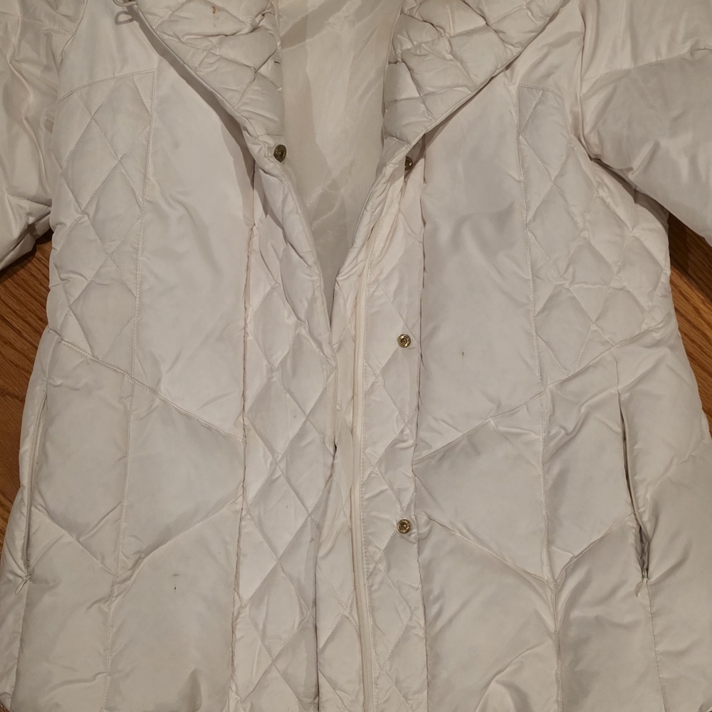 Women's Quilted White Jacket